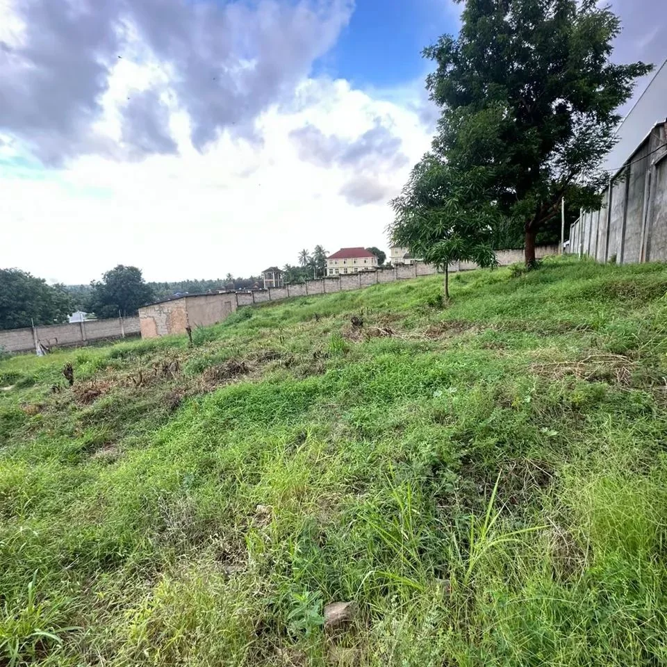 50 BY 100 PLOTS FOR SALE IN NAKURU, GILGIL