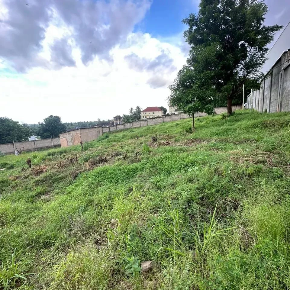 50 BY 100 PLOTS FOR SALE IN GILGIL, KIKOPEY.