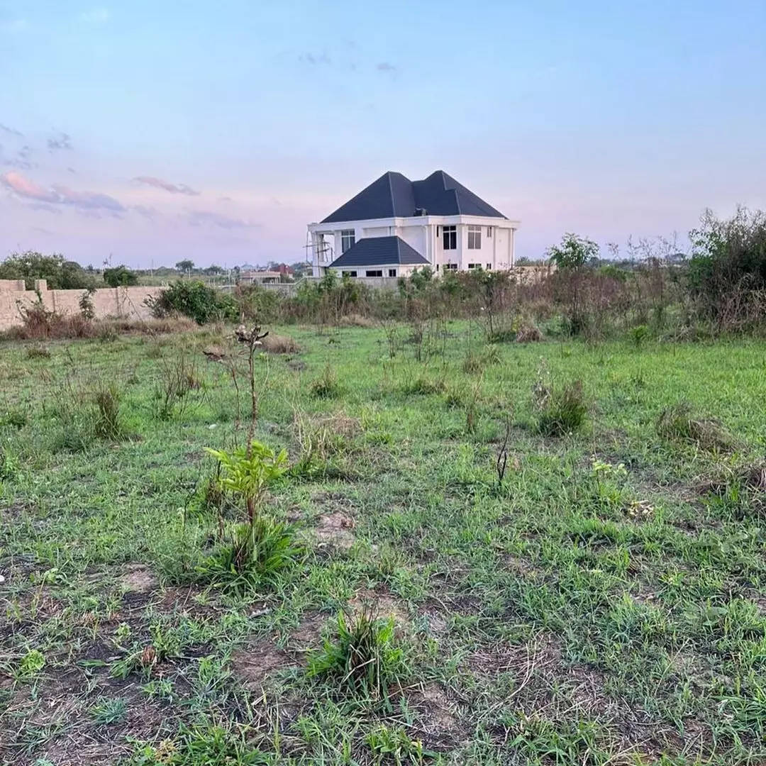50 BY 100 PLOTS FOR SALE IN JUJA, KALIMONI.