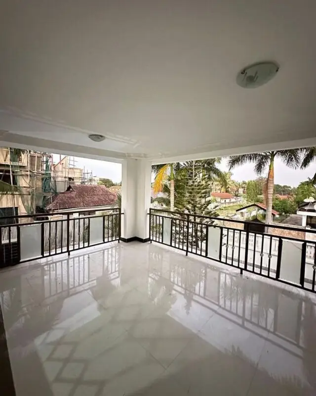 Big house for sale in Mombasa