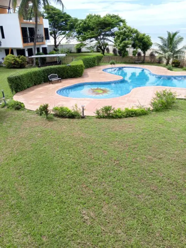 BEACH VILLA FOR SALE IN MOMBASA