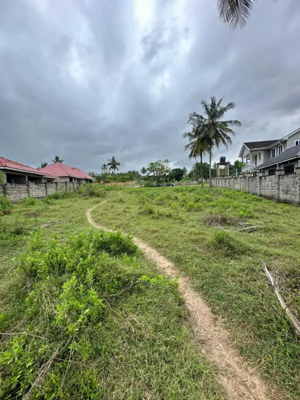 PLOT FOR SALE IN MOMBASA