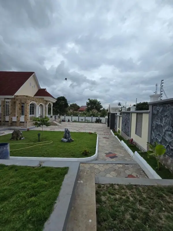 BEAUTIFUL NICE HOUSE FOR SALE IN KILIFI.