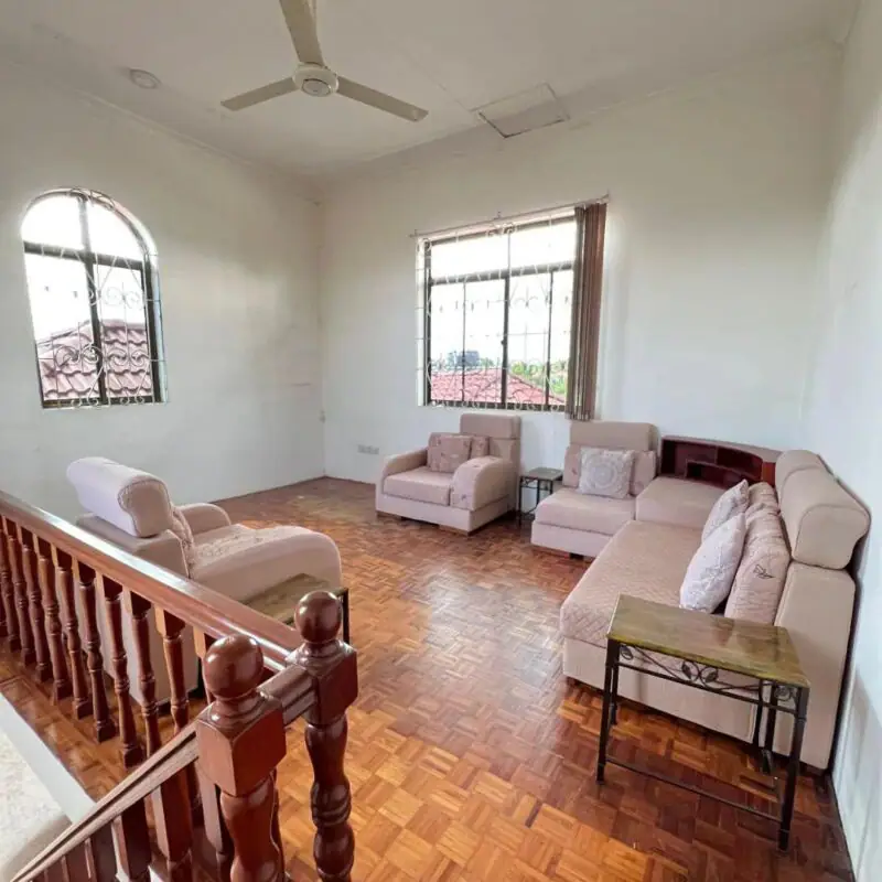 TOWN HOUSE FOR SALE IN SYOKIMAO