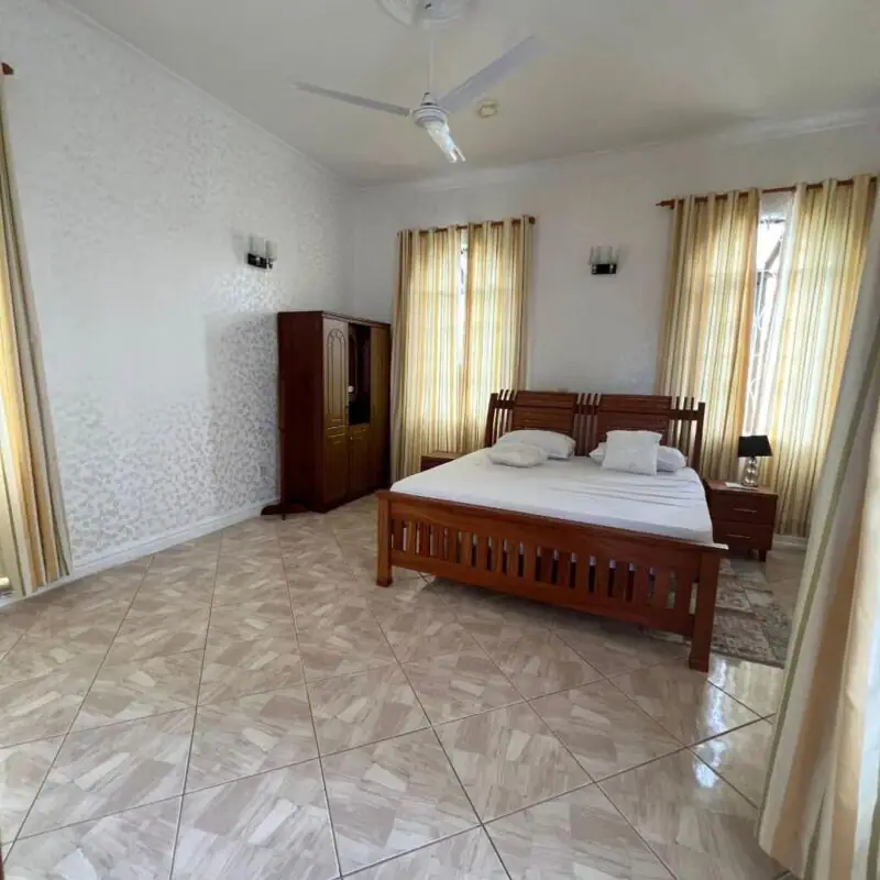 TOWN HOUSE FOR SALE IN SYOKIMAO