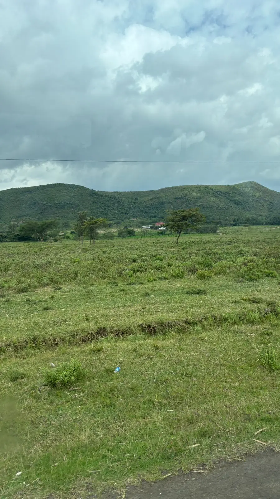 LAND FOR SALE IN MAI MAHIO, UTHERI WA LARI.