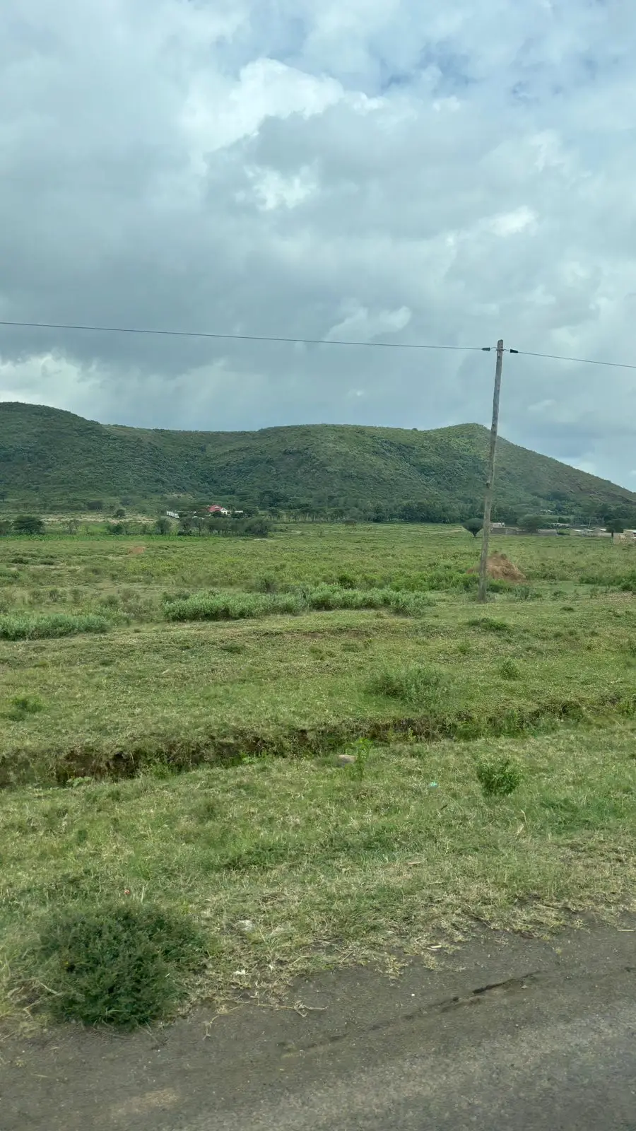LAND FOR SALE IN MAI MAHIO, UTHERI WA LARI.