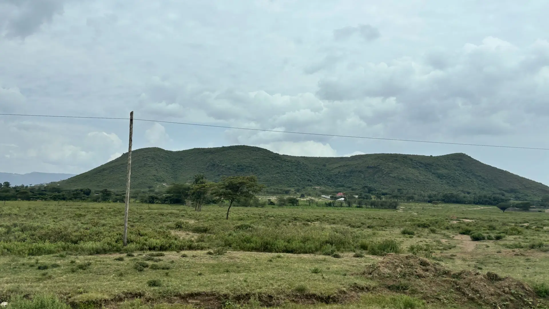LAND FOR SALE IN MAI MAHIU, UTHERI WA LARI.