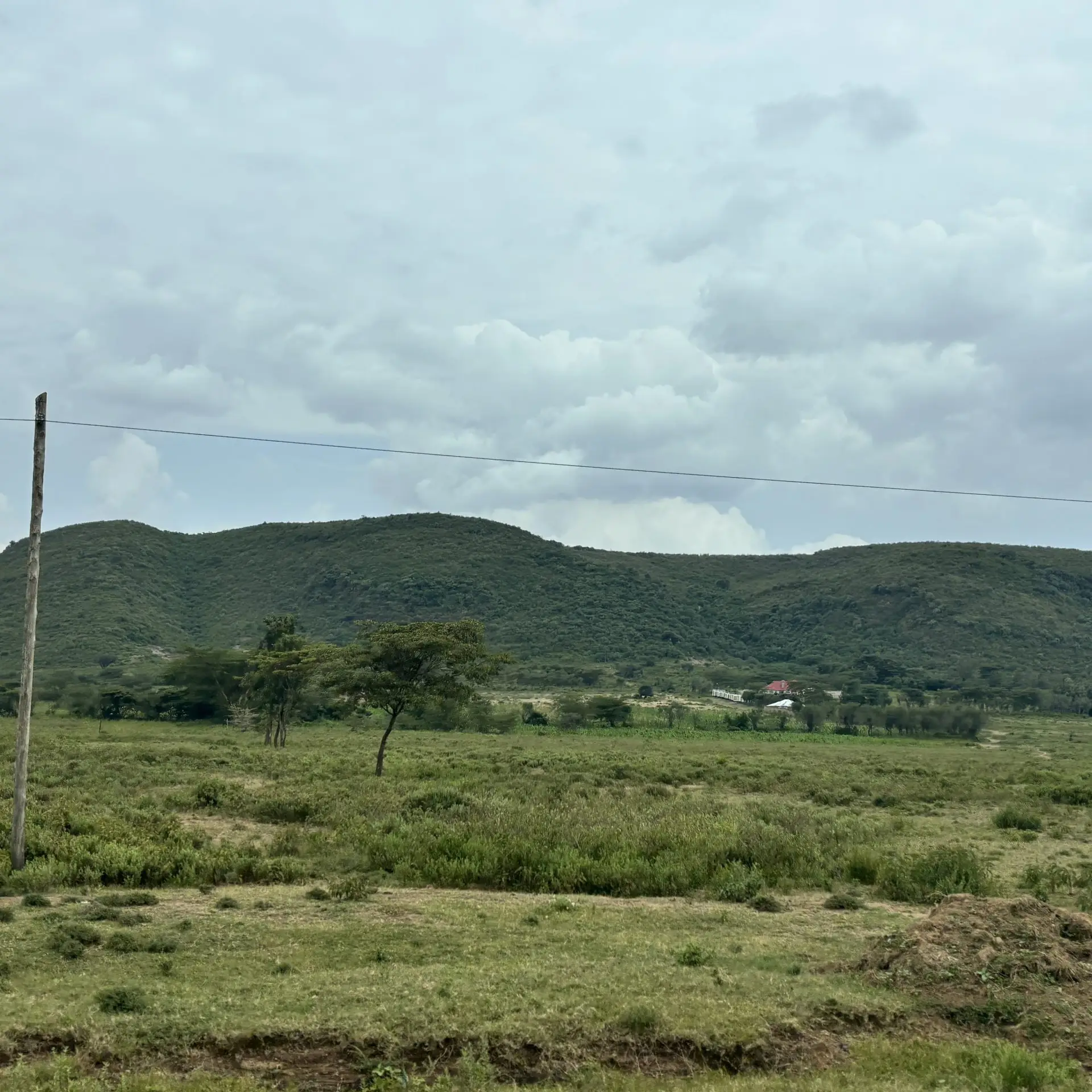 LAND FOR SALE IN MAI MAHIU, UTHERI WA LARI.