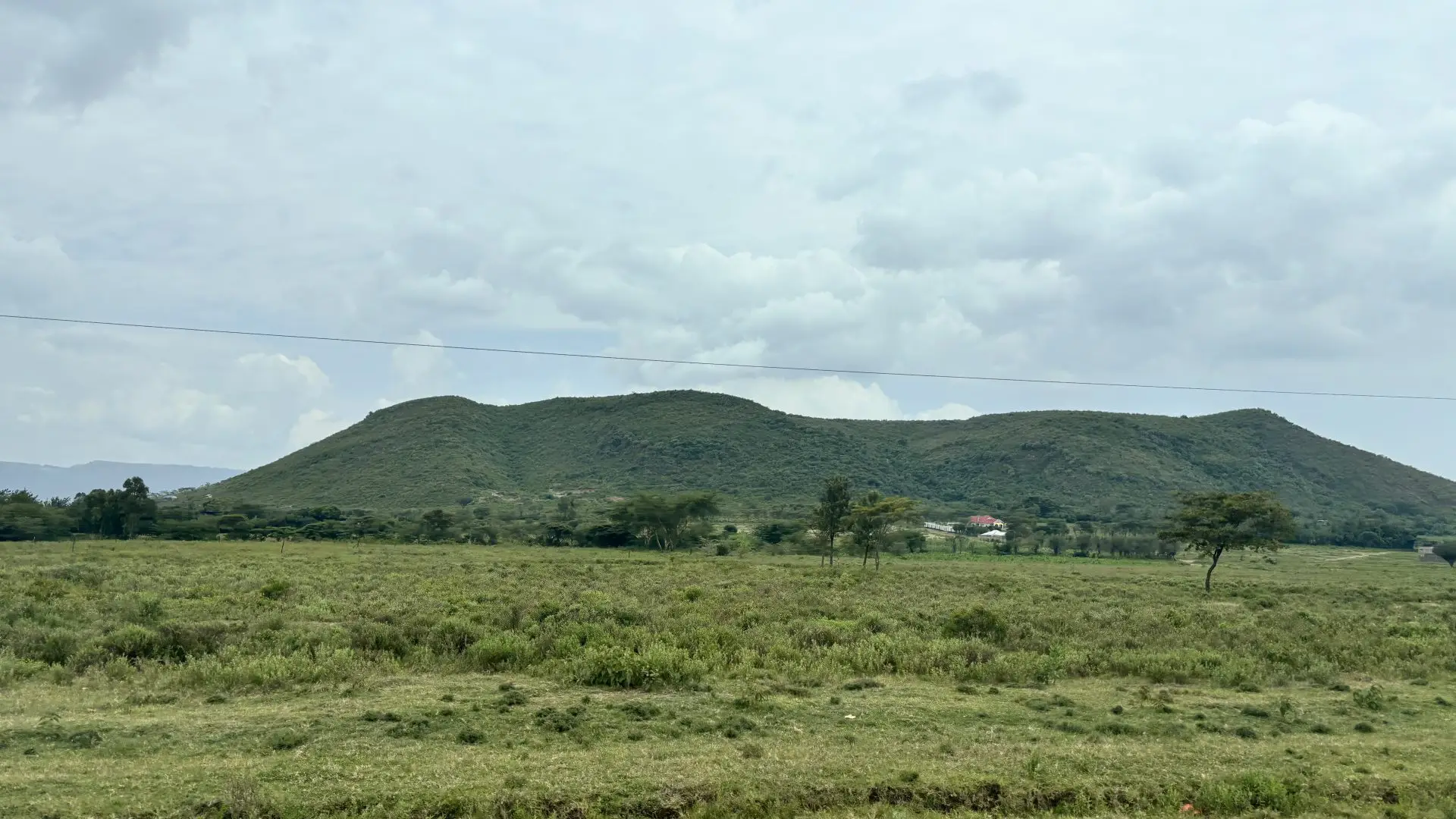 LAND FOR SALE IN MAI MAHIU, UTHERI WA LARI.