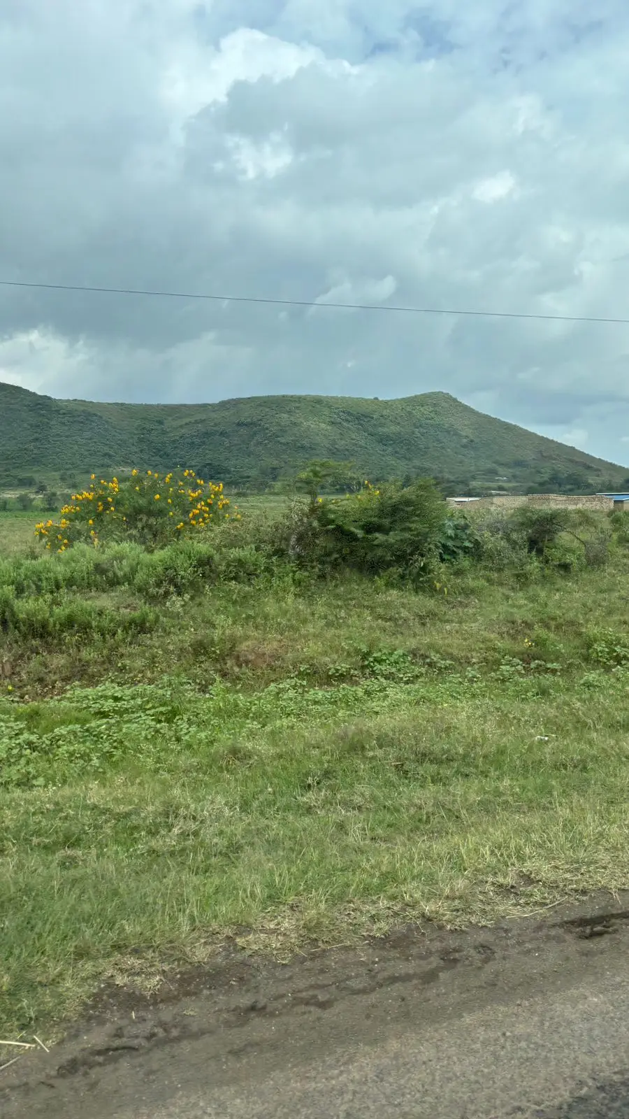 LAND FOR SALE IN MAI MAHIO, UTHERI WA LARI.