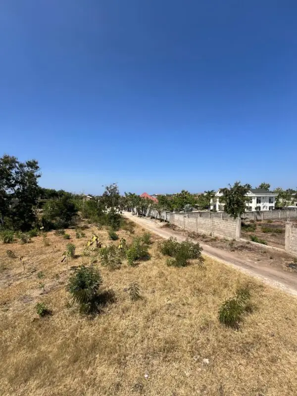 50 BY 100 PLOTS FOR SALE IN JUJA, GACHORORO