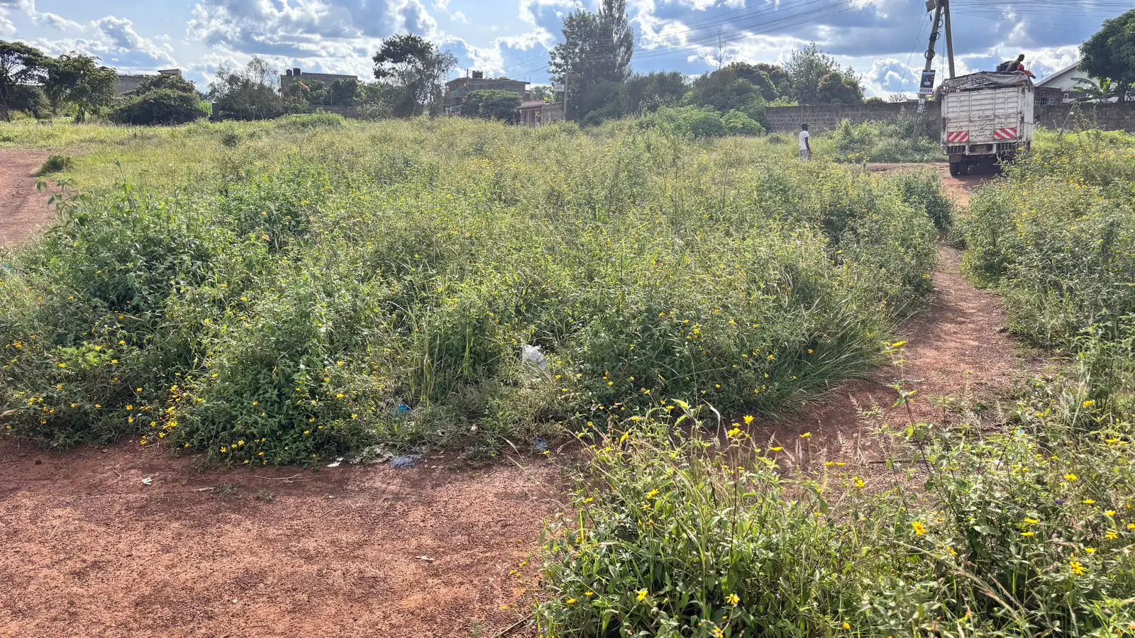 40 BY 80 PLOTS FOR SALE IN GWA KAIRU.