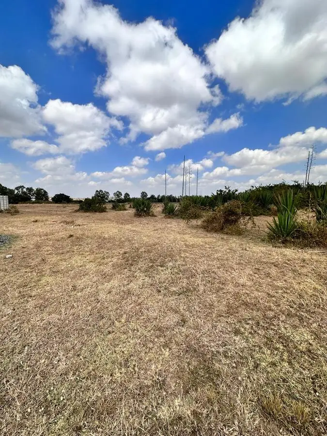 12 ACRES FOR SALE IN JUJA FARM.