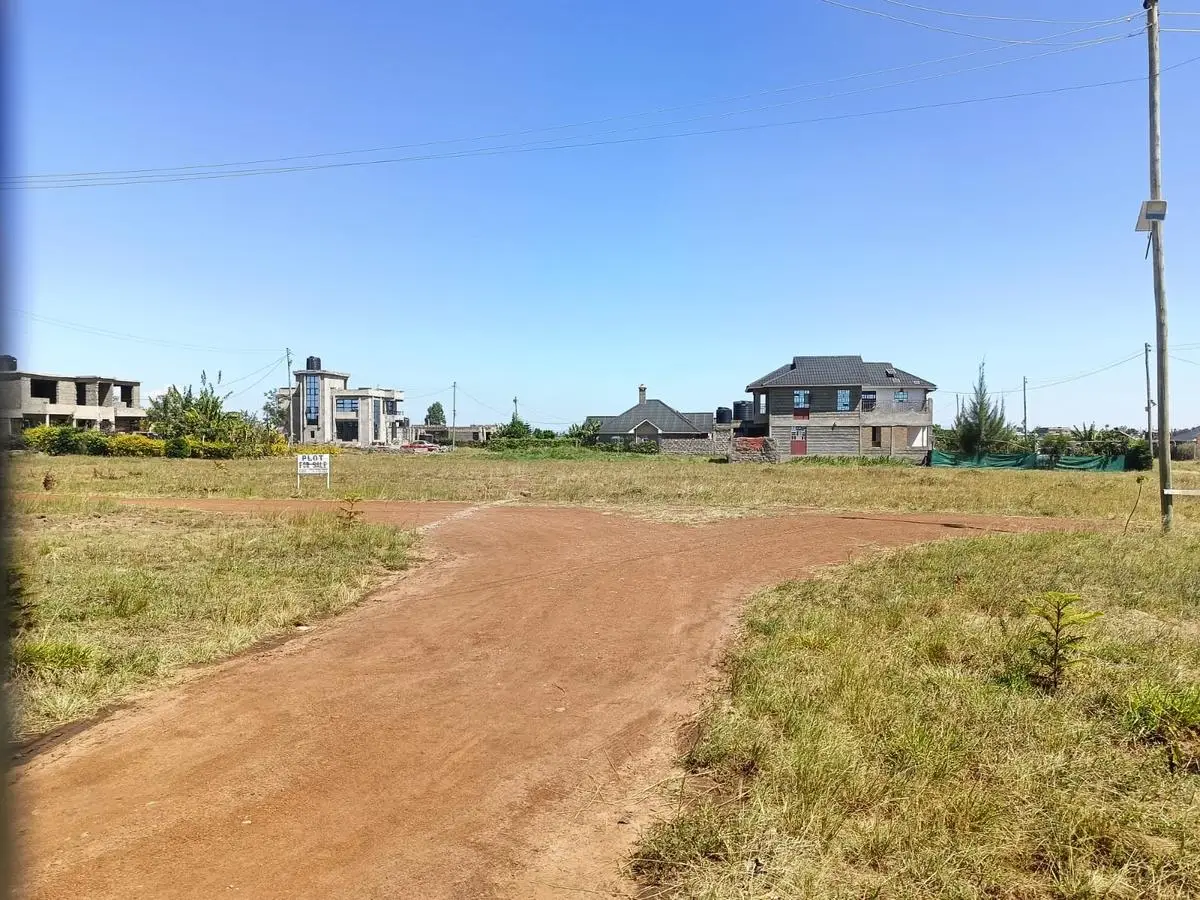 PLOTS FOR SALE IN JUJA FARM.