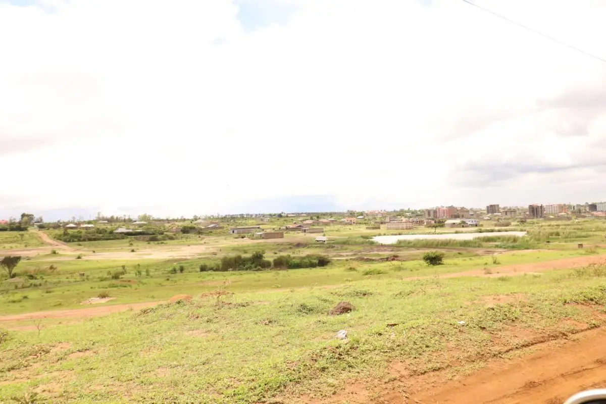 1 ACRE FOR SALE IN WITEITHIE, JUJA.