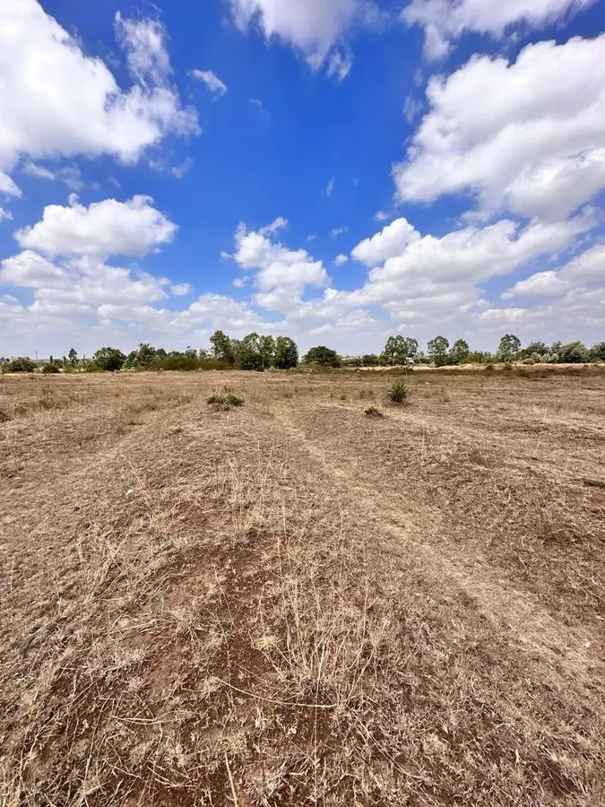 12 ACRES FOR SALE IN JUJA FARM.