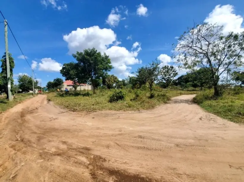 1 ACRE FOR SALE IN LAIKIPIA EAST, NANYUKI.