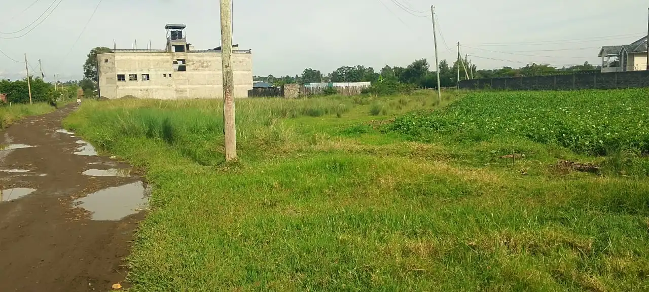 50 BY 100 PLOTS FOR SALE IN KINUNGI, NAIVASHA.