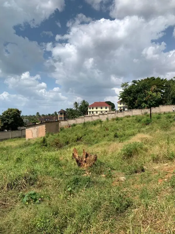 QUARTER ACRE FOR SALE IN KIGUMO, KANGARI. (MURANG'A COUNTY)